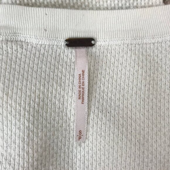 Free People Cream Kombucha Crochet Cuff Thermal Top Size S - Picture 8 of 8
